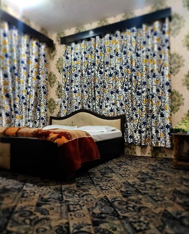 מלון Fabulous Kashmir Srinagar מראה חיצוני תמונה